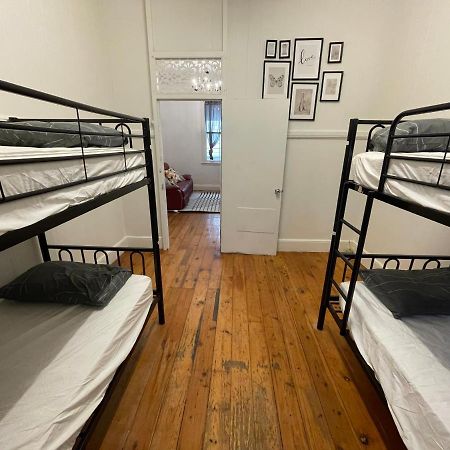 Gonow Family Backpackers Hostel Брисбен Экстерьер фото