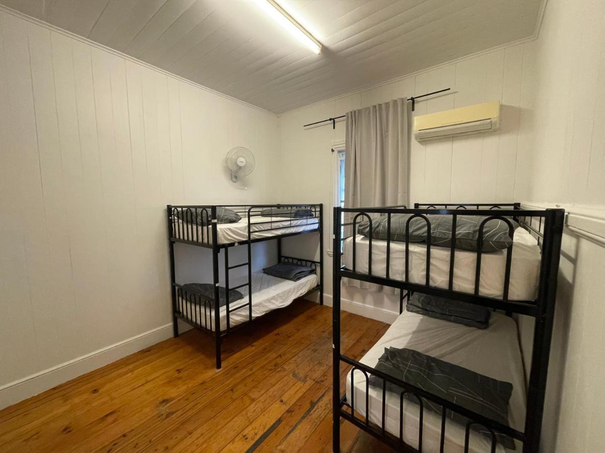 Gonow Family Backpackers Hostel Брисбен Экстерьер фото