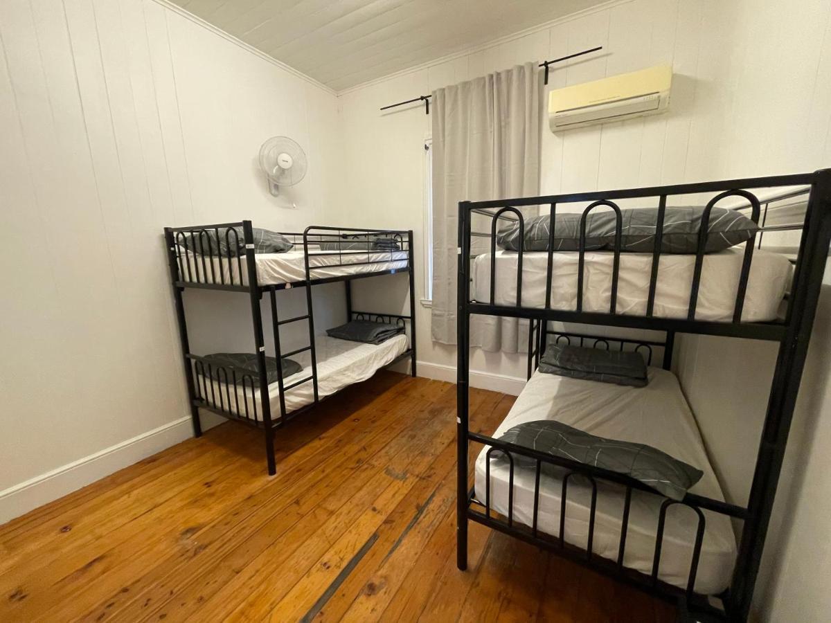 Gonow Family Backpackers Hostel Брисбен Экстерьер фото