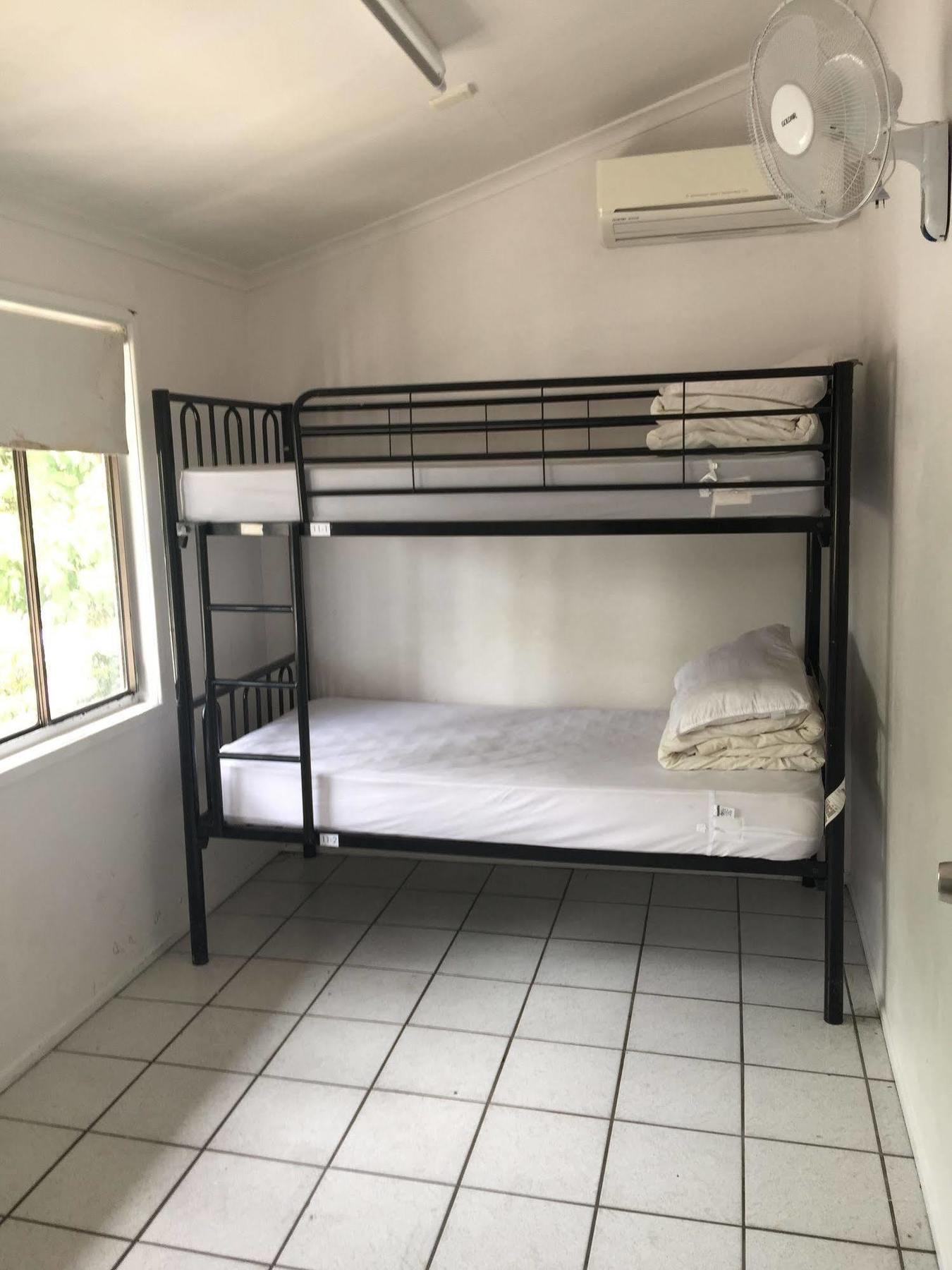 Gonow Family Backpackers Hostel Брисбен Экстерьер фото